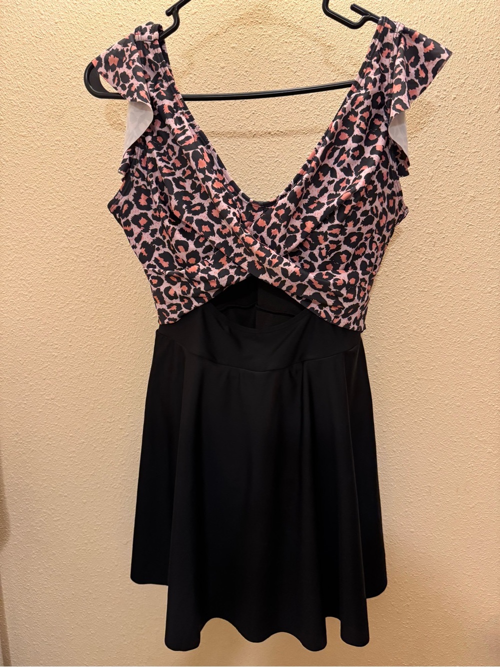 New Sleeveless Bathing suit with Pink Leopard and Black Skirt.